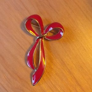 Red and Gold Enamel Bow Pin